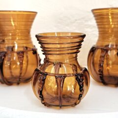 Globular Beakers